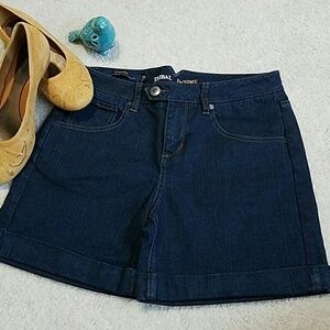 Tribal DENIM Camille high waisted jean shorts sz 2